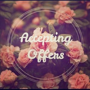 *** MAKE OFFERS lovelies!! ***